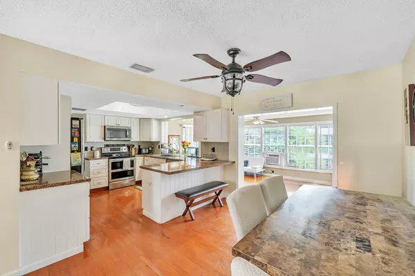 Port Saint Lucie, FL 34953,1320 SE San Sovina TER