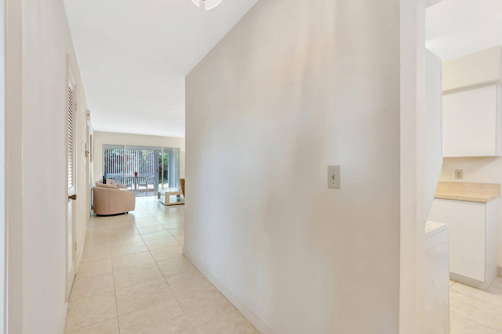 Delray Beach, FL 33484,13696 Via Flora Unit C