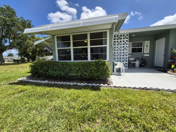 Delray Beach, FL 33445,910 South DR A