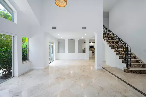 Boca Raton, FL 33496,2075 NW 52nd ST