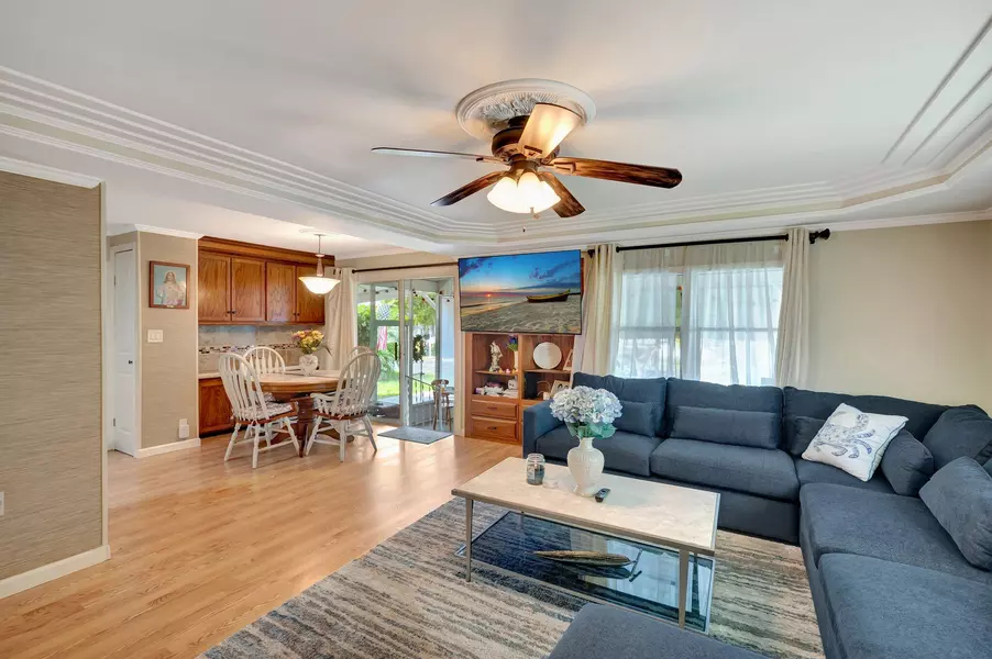 38004 Frenchmans Bay, Boynton Beach, FL 33436