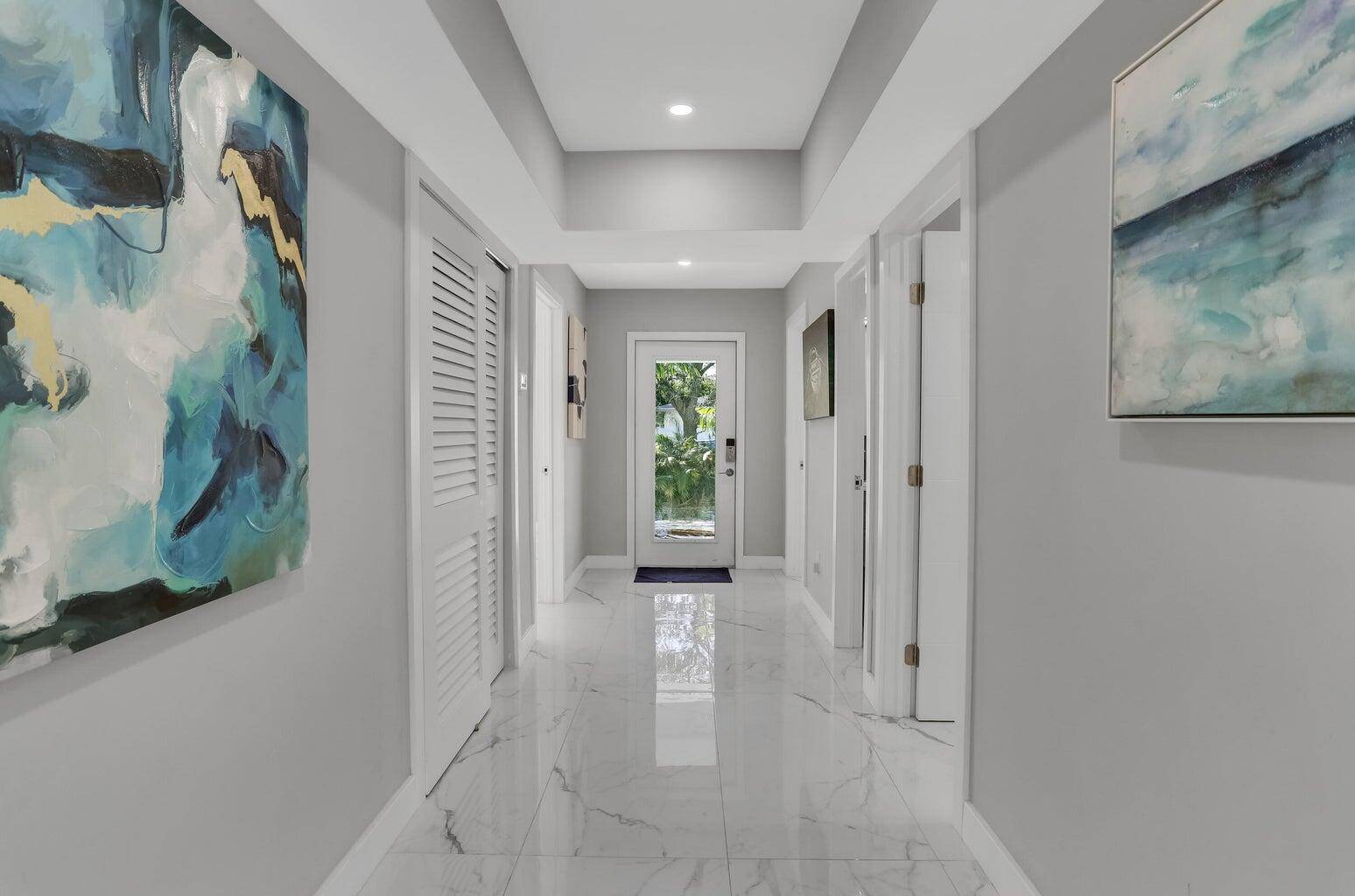Fort Lauderdale, FL 33304,2019 NE 14th CT