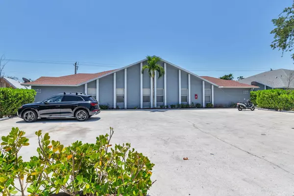 Wellington, FL 33414,13908 Folkestone CIR