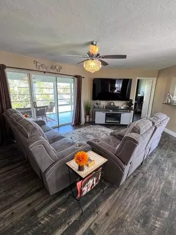 Stuart, FL 34994,3290 SE Aster LN D259