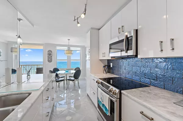 Singer Island, FL 33404,5480 N Ocean DR A7a