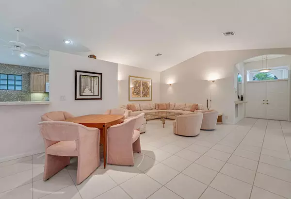 Boynton Beach, FL 33437,9870 Harbour Lake CIR