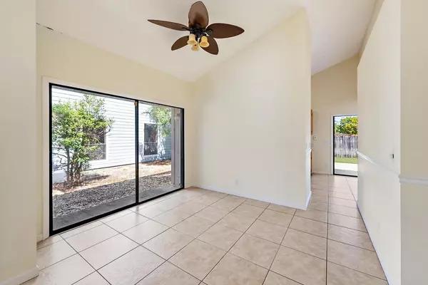 Jupiter, FL 33458,6089 Adams ST
