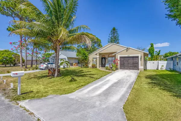 Stuart, FL 34997,5855 SE Mitzi LN