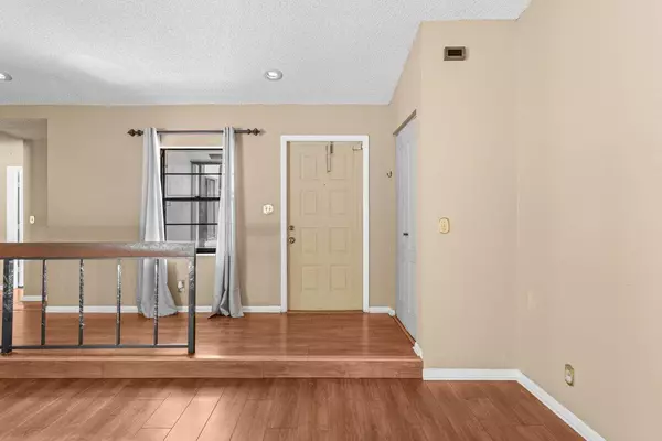 Boca Raton, FL 33428,21641 Sutters LN