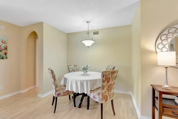 Boynton Beach, FL 33472,5787 Parkwalk DR