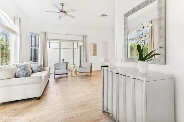 West Palm Beach, FL 33412,7639 Gumbo Limbo CT