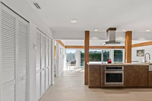 Wellington, FL 33414,11792 Wimbledon CIR