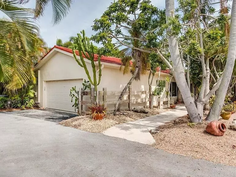 5534 Ainsley CT, Boynton Beach, FL 33437