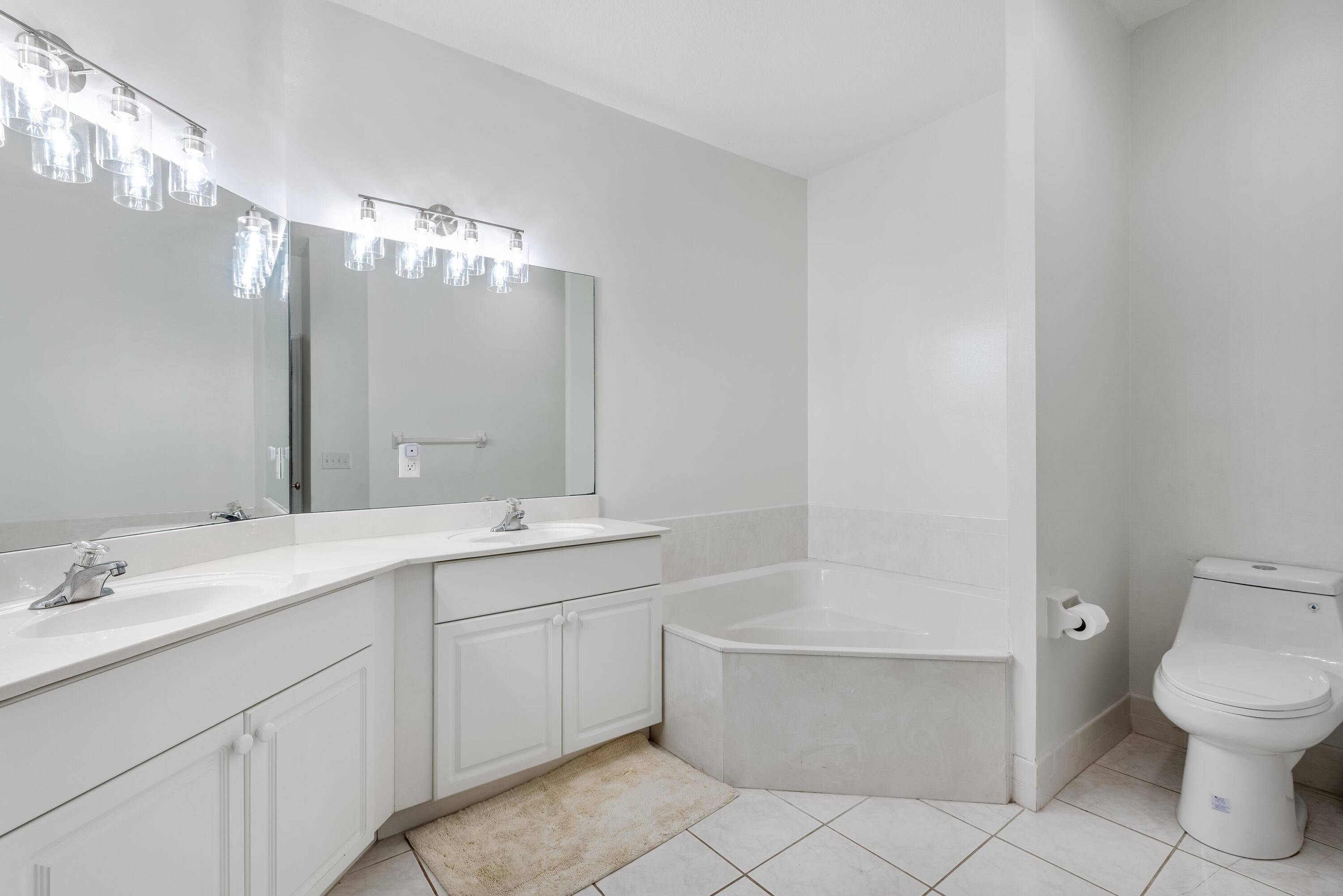 Wellington, FL 33414,12582 Shoreline DR