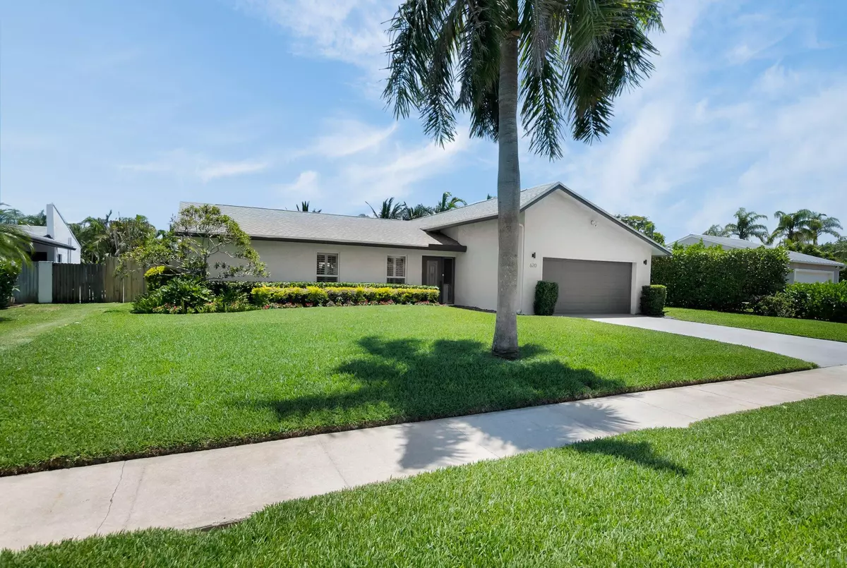 Boynton Beach, FL 33435,620 NE 15th PL