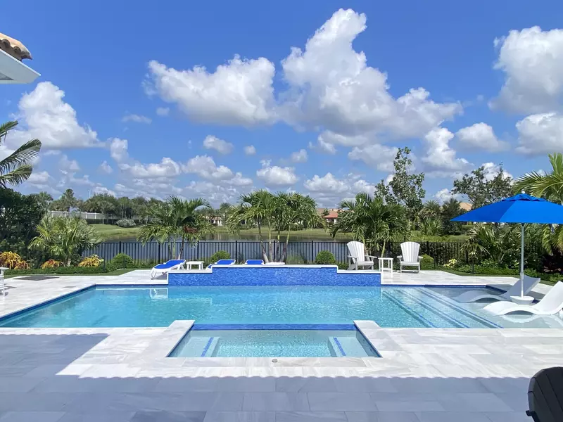 132 Steeple CIR, Jupiter, FL 33458