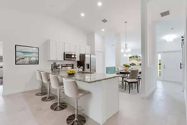 Vero Beach, FL 32967