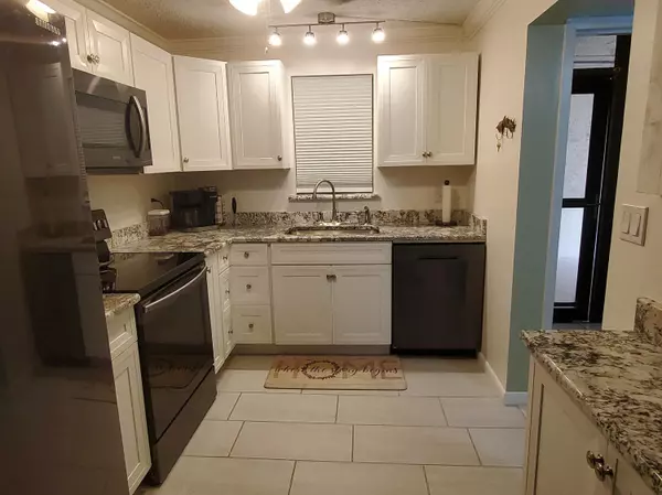 Boynton Beach, FL 33435,740 E Ocean AVE 109