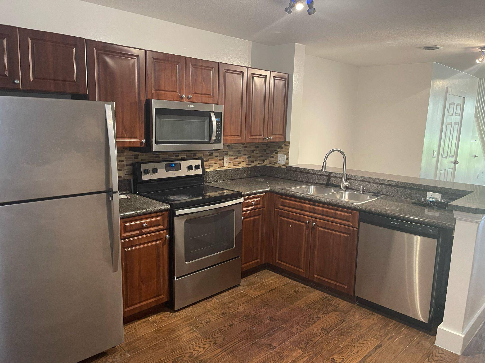 4189 Crystal Lake DR, Deerfield Beach, FL 33064