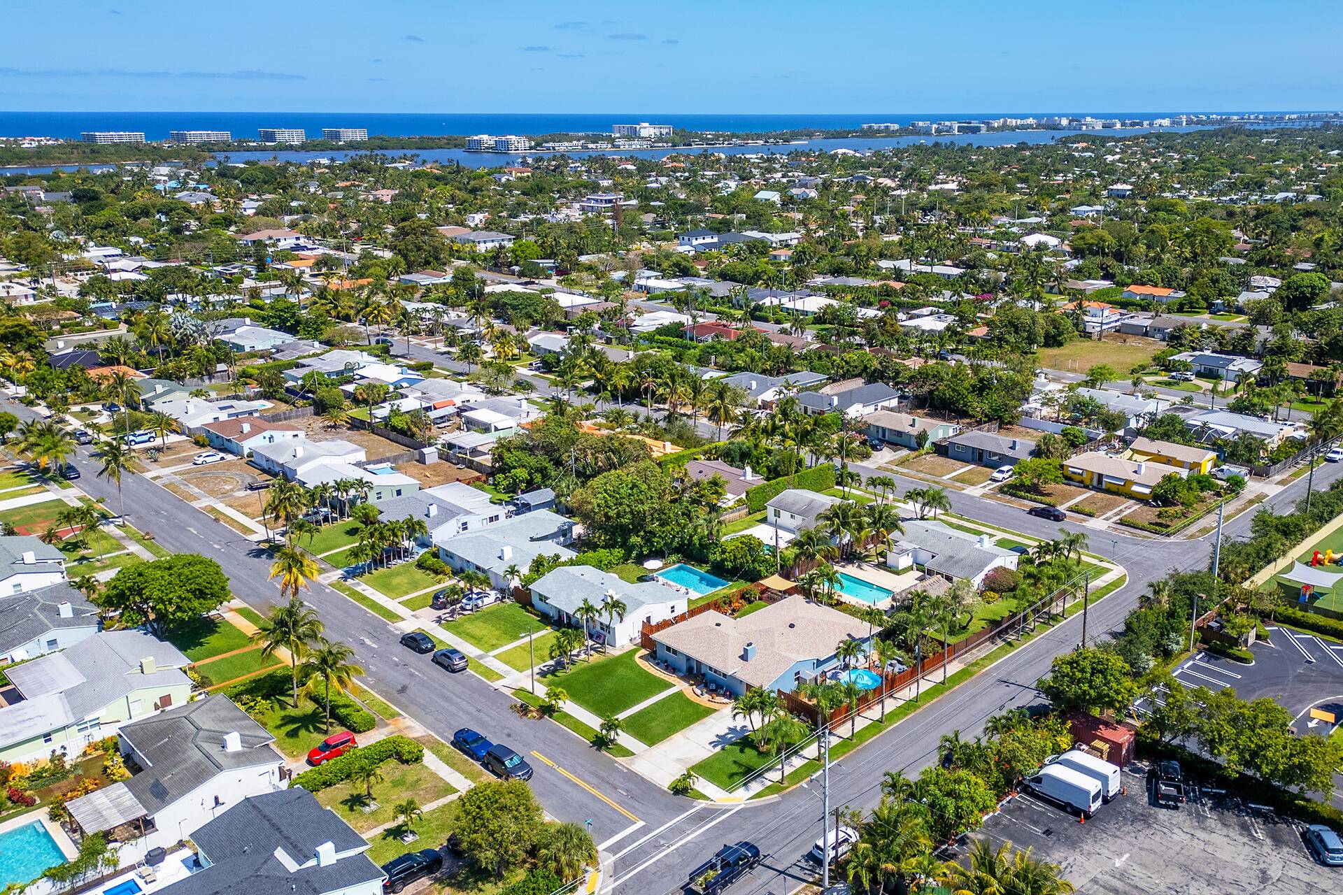 West Palm Beach, FL 33405,380 Laurie RD