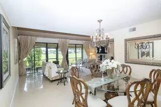 Palm Beach Gardens, FL 33418,253 Old Meadow WAY