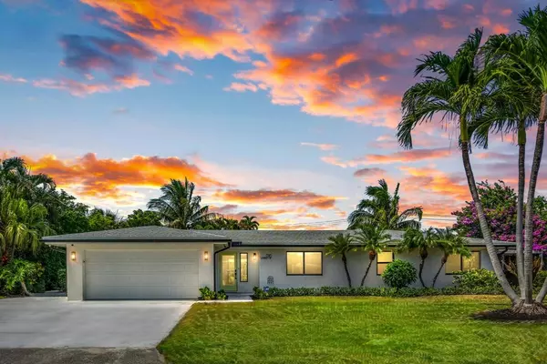 1516 Wagner CIR, Lake Clarke Shores, FL 33406