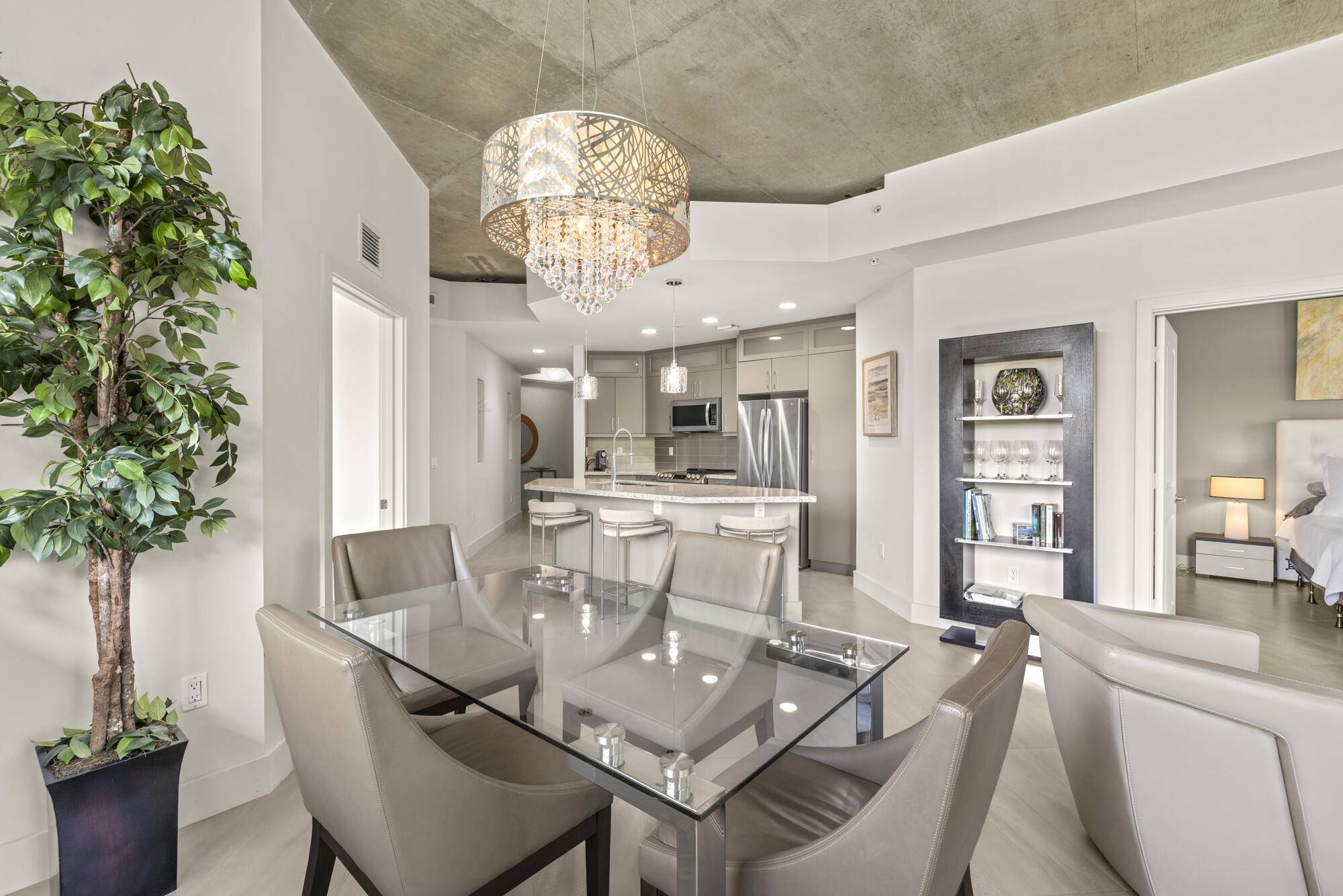 300 S Australian AVE 305, West Palm Beach, FL 33401