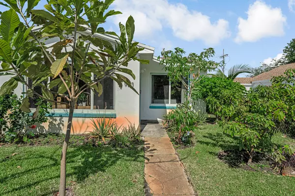 Lake Worth Beach, FL 33460,923 N H ST