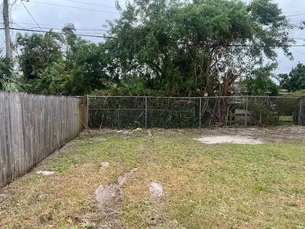 Lake Worth, FL 33462,1214 Highview RD
