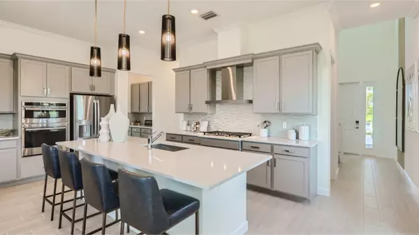 Port Saint Lucie, FL 34984,424 SE Fascino CIR