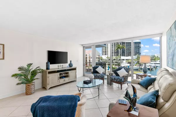 Highland Beach, FL 33487,4750 S Ocean BLVD 202