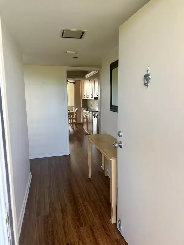 Jupiter, FL 33477,1000 N Us Highway 1 Be502