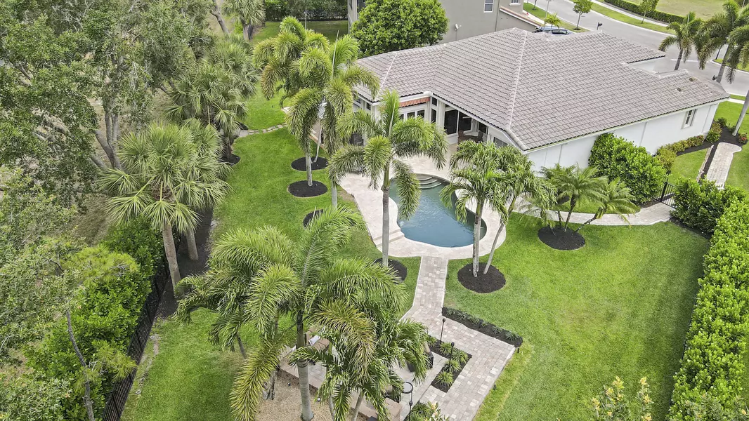 10569 Oak Meadow LN, Lake Worth, FL 33449