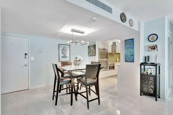 Lauderdale By The Sea, FL 33062,1900 S Ocean BLVD 8g