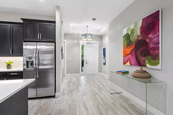 West Palm Beach, FL 33401,2909 Gin Berry WAY