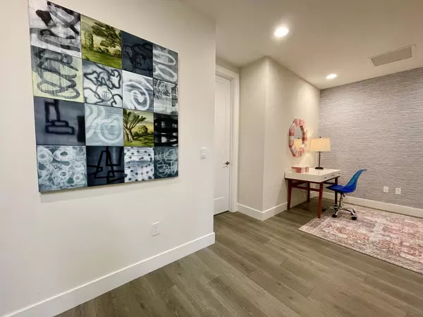 West Palm Beach, FL 33405,3860 Lambert AVE