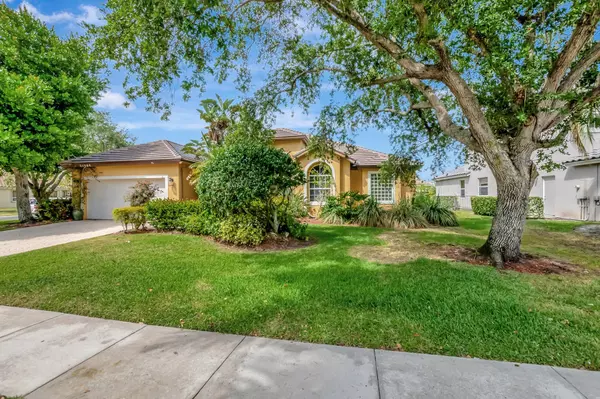 Boca Raton, FL 33428,21504 Halstead DR
