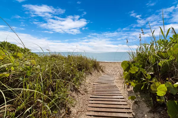 Highland Beach, FL 33487,2921 S Ocean BLVD 406