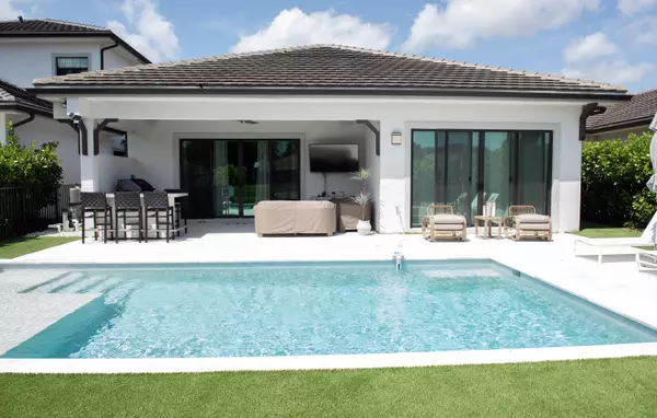 2929 Gin Berry WAY, West Palm Beach, FL 33401