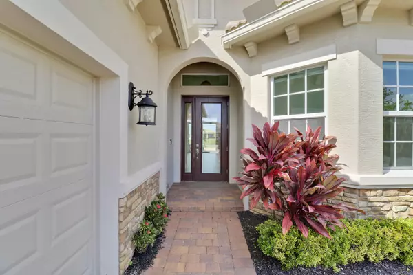 Port Saint Lucie, FL 34987,9252 SW Miracoli WAY