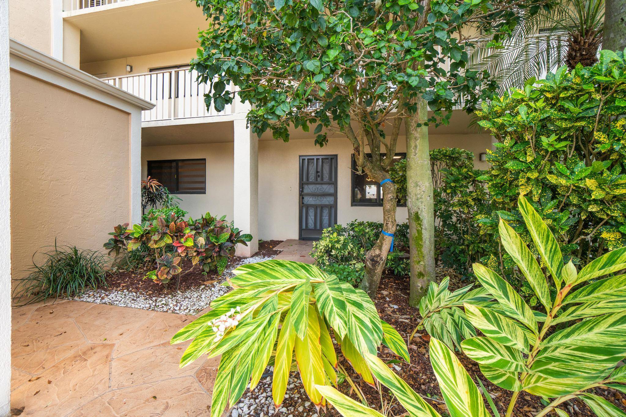 Delray Beach, FL 33446,7240 Huntington LN 105