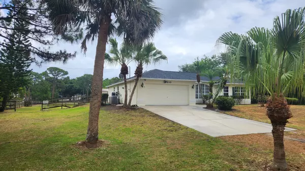 Fort Pierce, FL 34982,7210 Shanas TRL