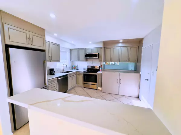 3850 Galt Ocean DR 1106, Fort Lauderdale, FL 33308