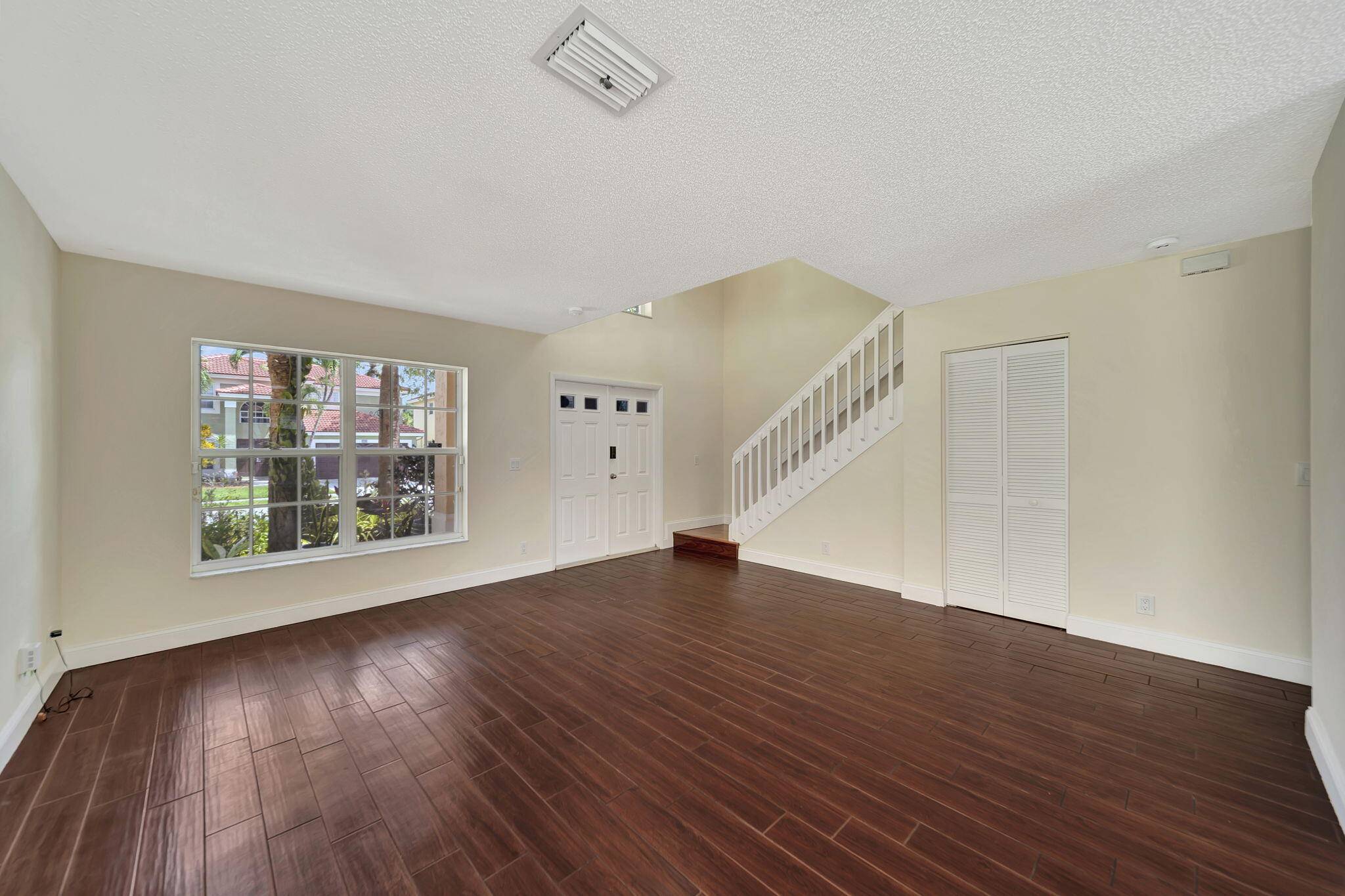Boca Raton, FL 33498,10572 Lake Jasmine DR