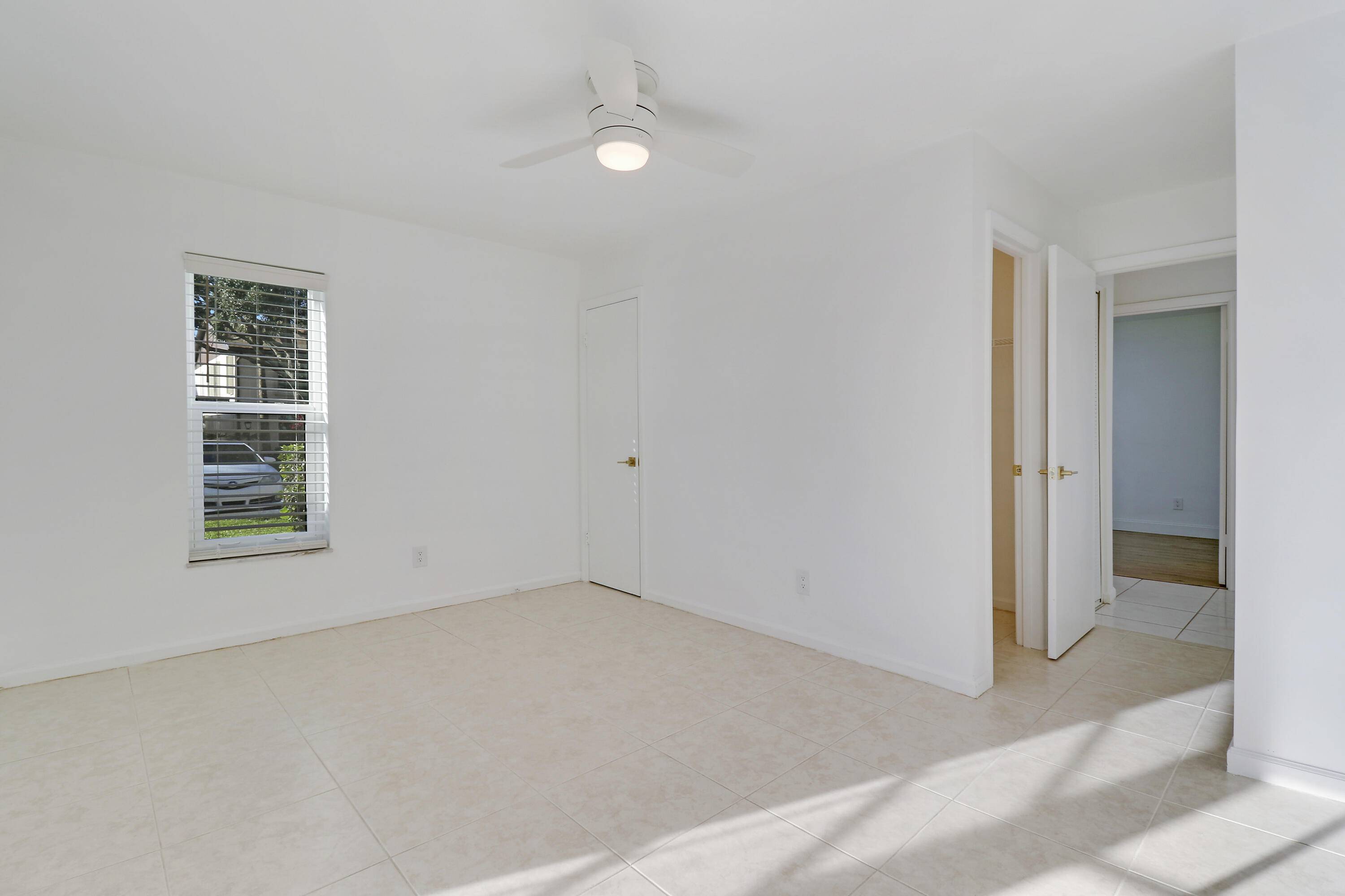 Stuart, FL 34997,6531 SE Federal HWY J104
