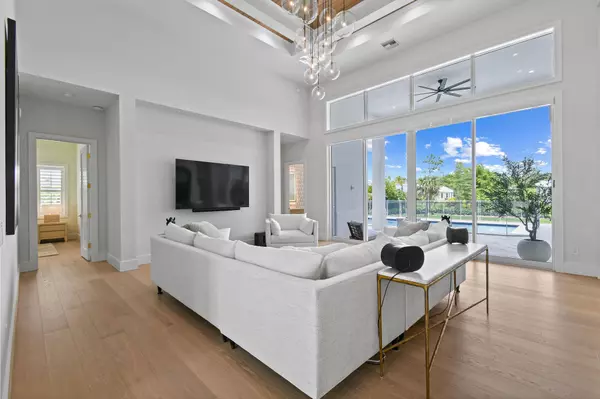 Jupiter, FL 33478,9105 Whippoorwill TRL