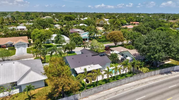 Delray Beach, FL 33444,620 Enfield RD