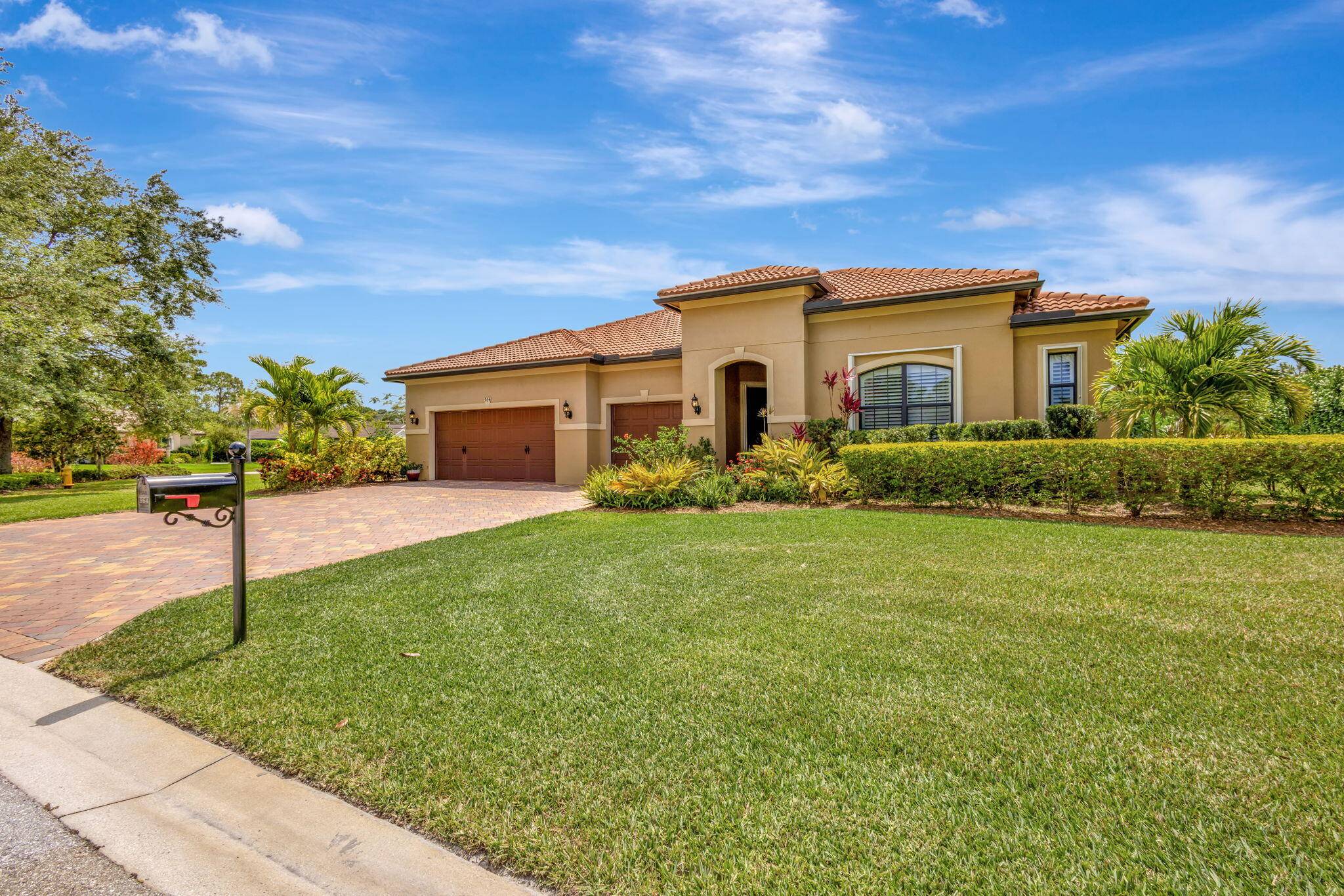 Palm City, FL 34990,964 SW Canoe Creek TER