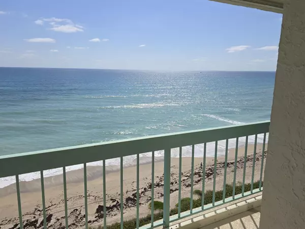 Jensen Beach, FL 34957,9940 S Ocean DR 1005