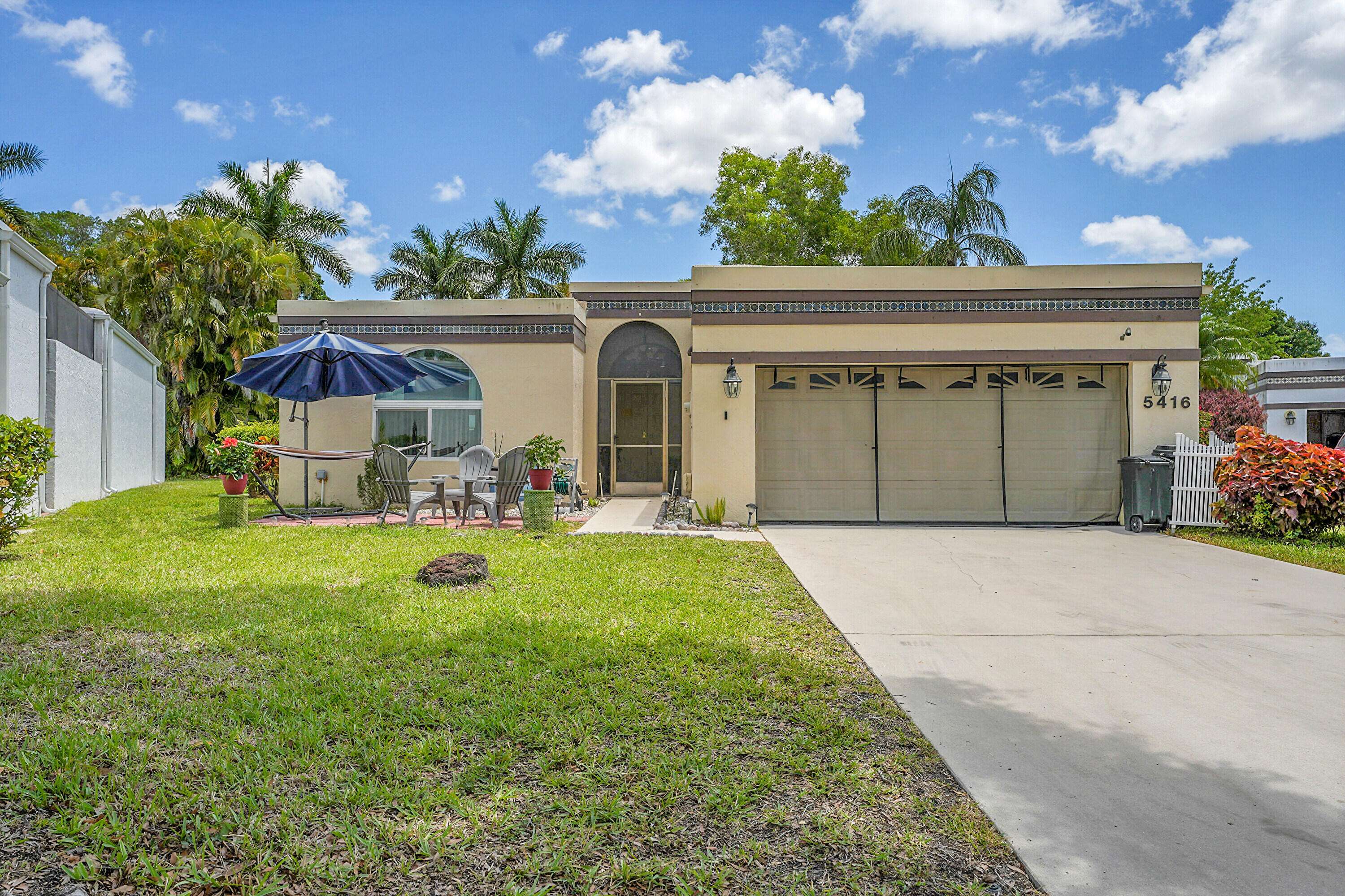 5416 San Roma CIR, Lake Worth, FL 33467
